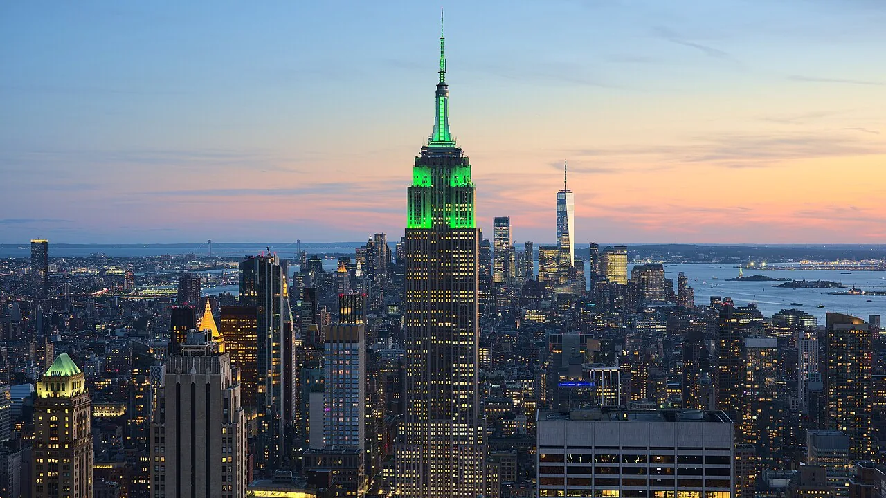 New York New Jersey host city skyline